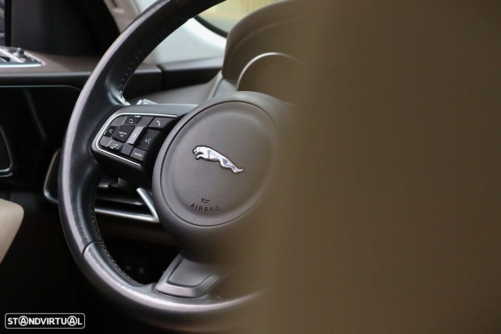 Jaguar F-Pace 20d Aut. Prestige - 33