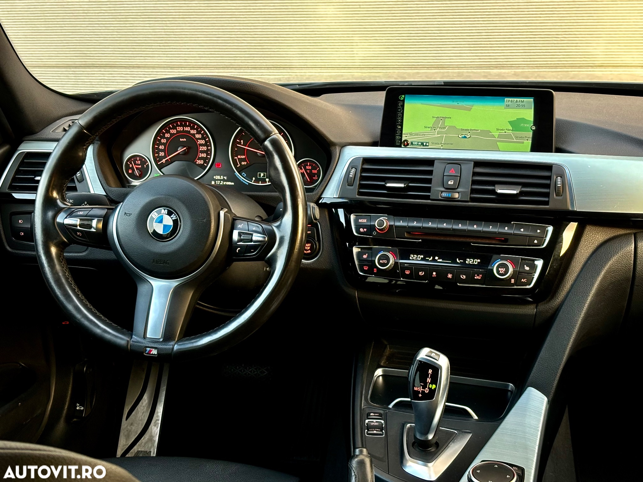 BMW Seria 3 318d Touring Aut. M Sport - 8