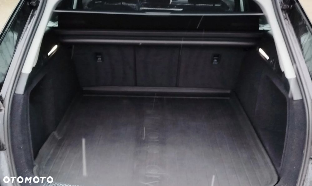 Audi A4 Avant 40 TDI Advanced S tronic - 16