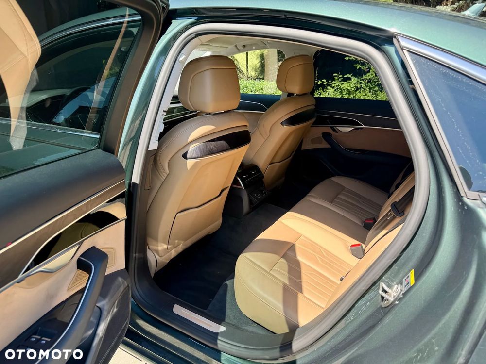 Audi A8 55 TFSI mHEV Quattro Tiptr - 12