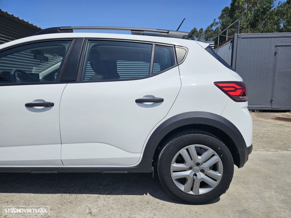 Dacia Sandero - 16