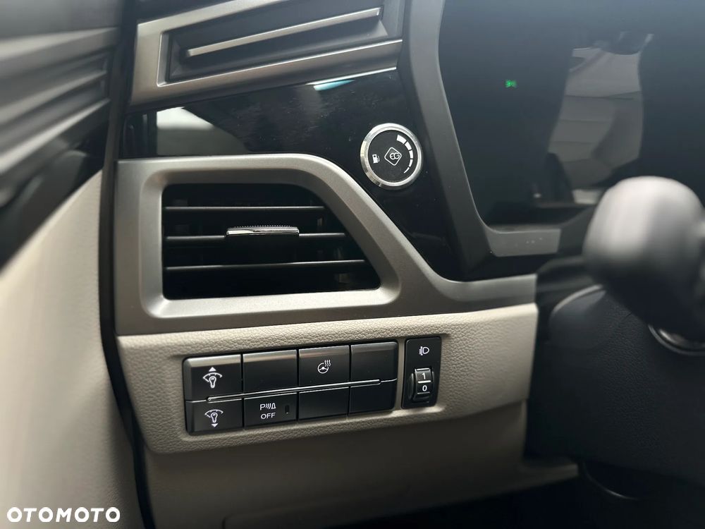 SsangYong/KGM Korando 1.5 T-GDI Adventure 2WD - 17