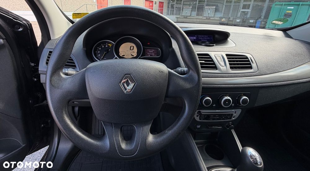 Renault Megane 1.6 16V 100 Authentique - 7