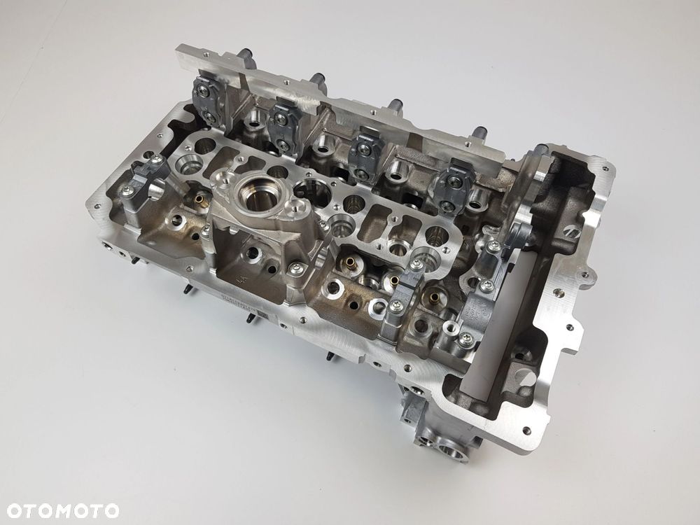 NOWA Głowica silnika N20B20A 2.0 i BMW F10 F20 F22 F30 F34 7647825 - 2