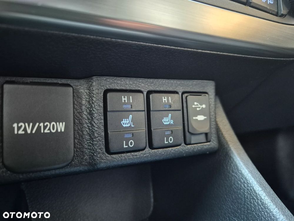 Toyota Auris 2.0 D-4D Comfort - 37