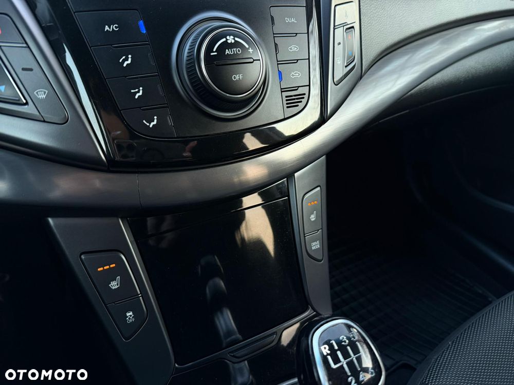 Hyundai i40 1.6 GDI Comfort + - 34