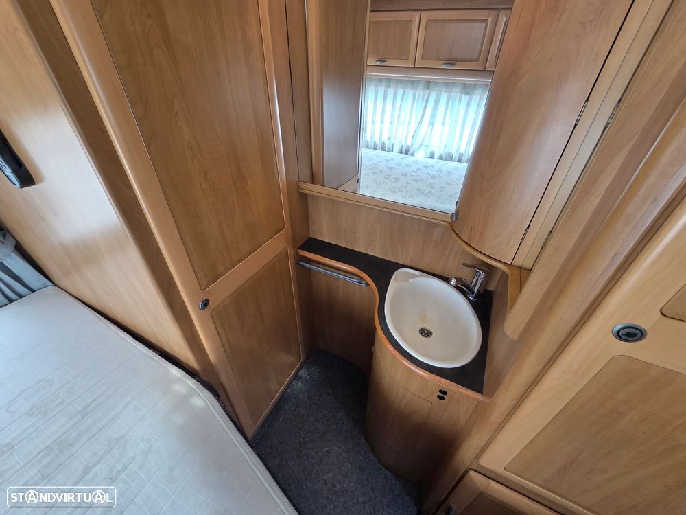 Hymer Classe B B 654 - 25