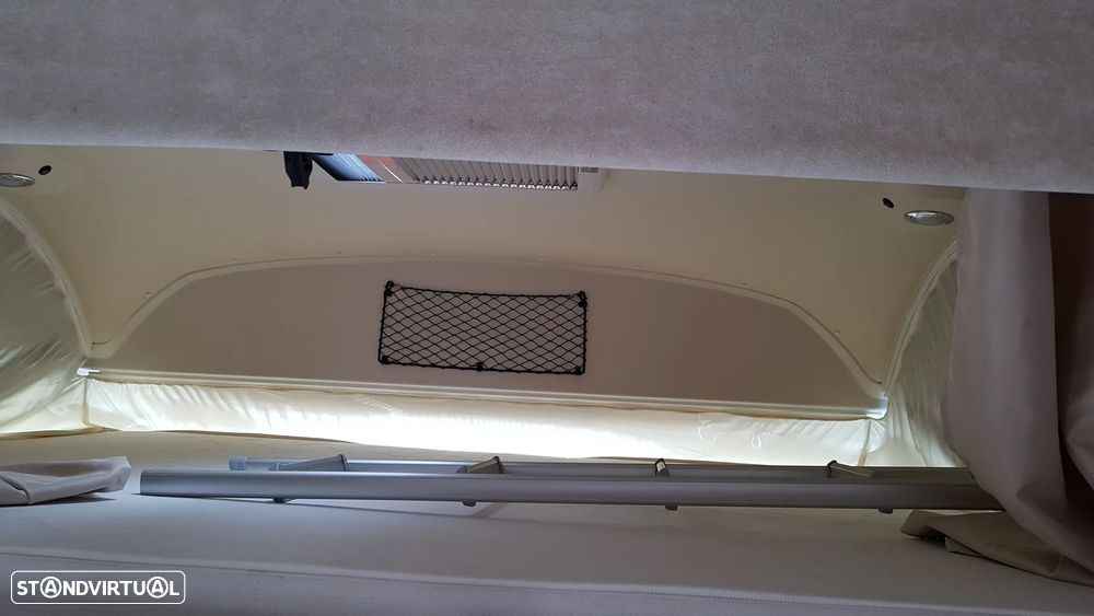 Rapido Serie 8F 891F Cama Central - 22