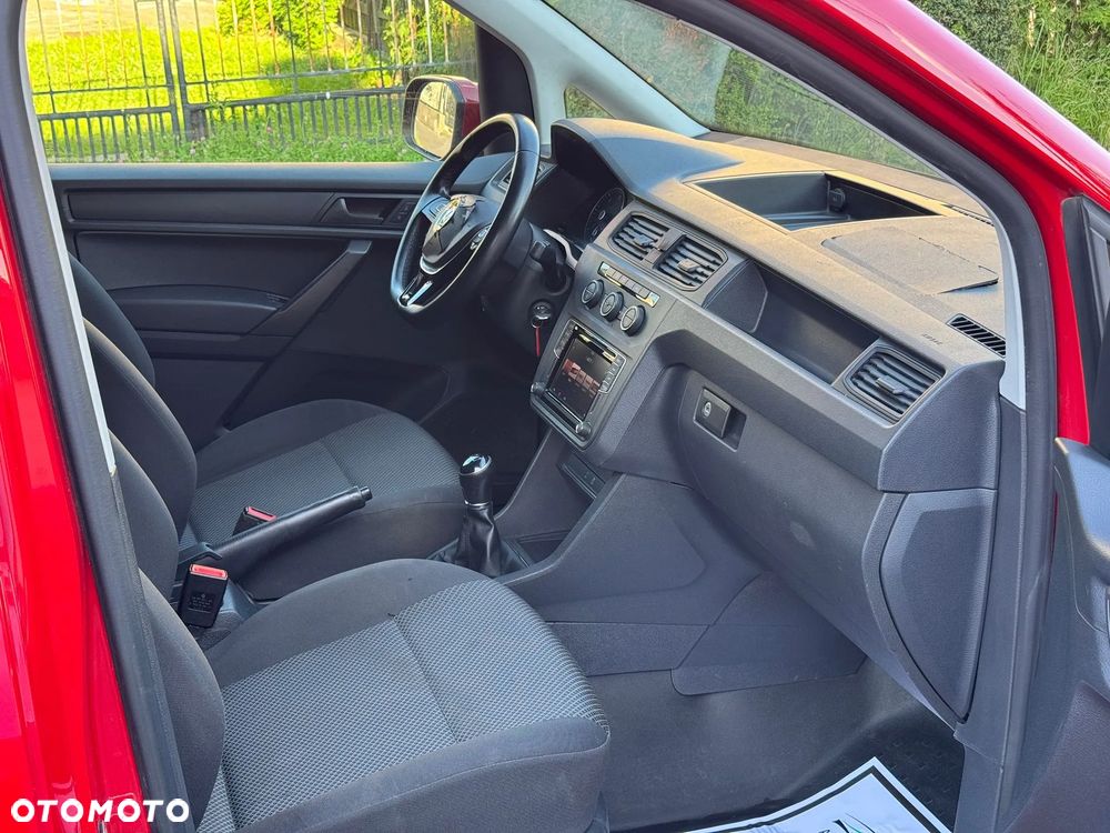 Volkswagen Caddy - 9