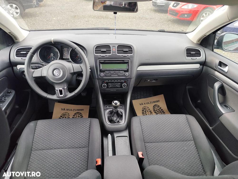 Volkswagen Golf ver-1-6-tdi-4motion-bluemotion-technology-comfortline - 8