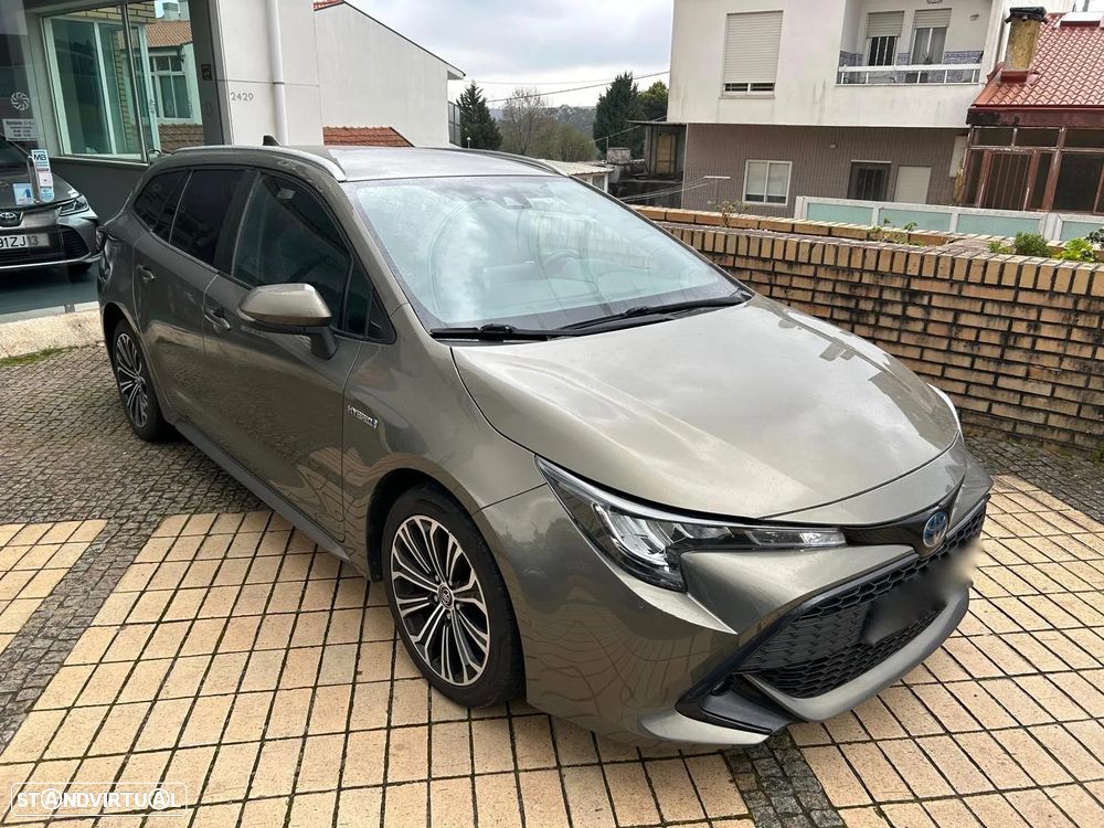 Toyota Corolla Touring Sports 1.8 Hybrid Comfort+P.Sport - 2