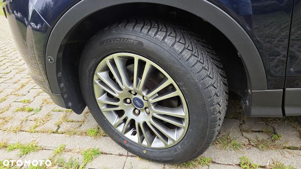 Ford Kuga 2.0 TDCi 4x4 Titanium - 34