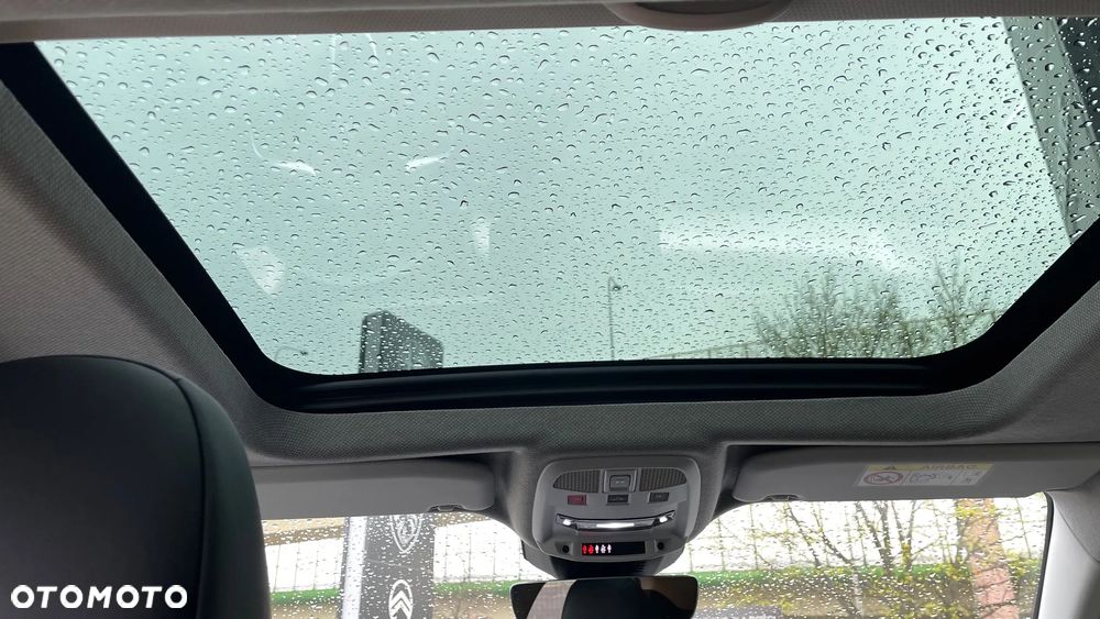 Jeep Avenger ver-1-2-t3-mhev-summit-fwd-edct6 - 3