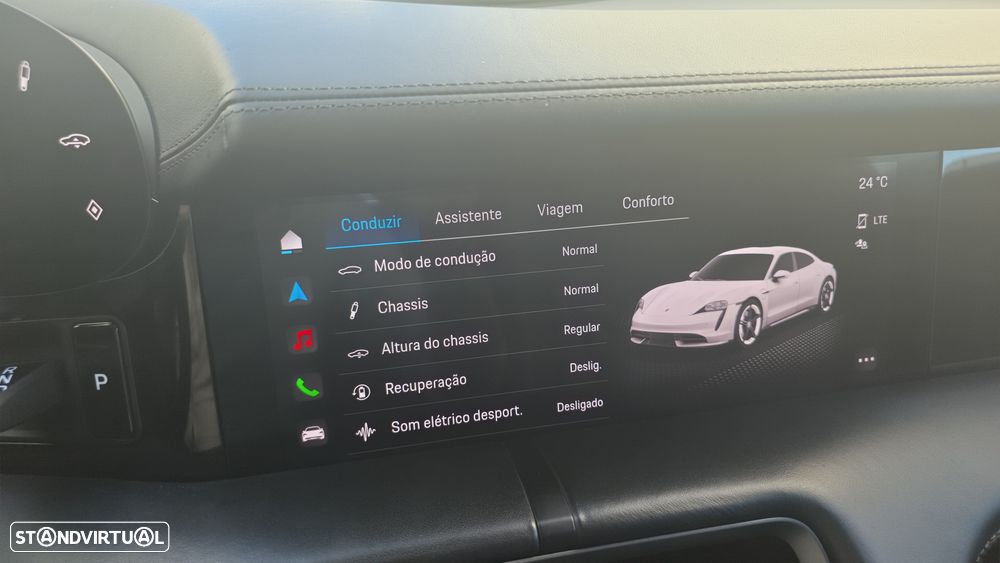 Porsche Taycan 4S - 43