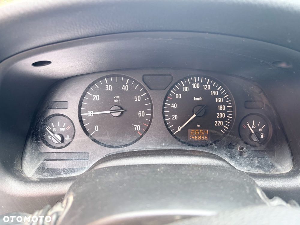 Opel Astra 1.4 - 16