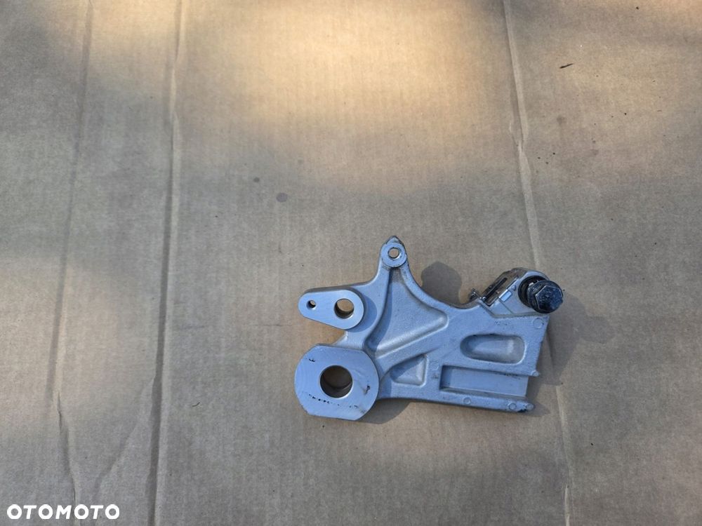 mocowanie setu wspornik uchwyt yamaha mt07 07 24- - 2
