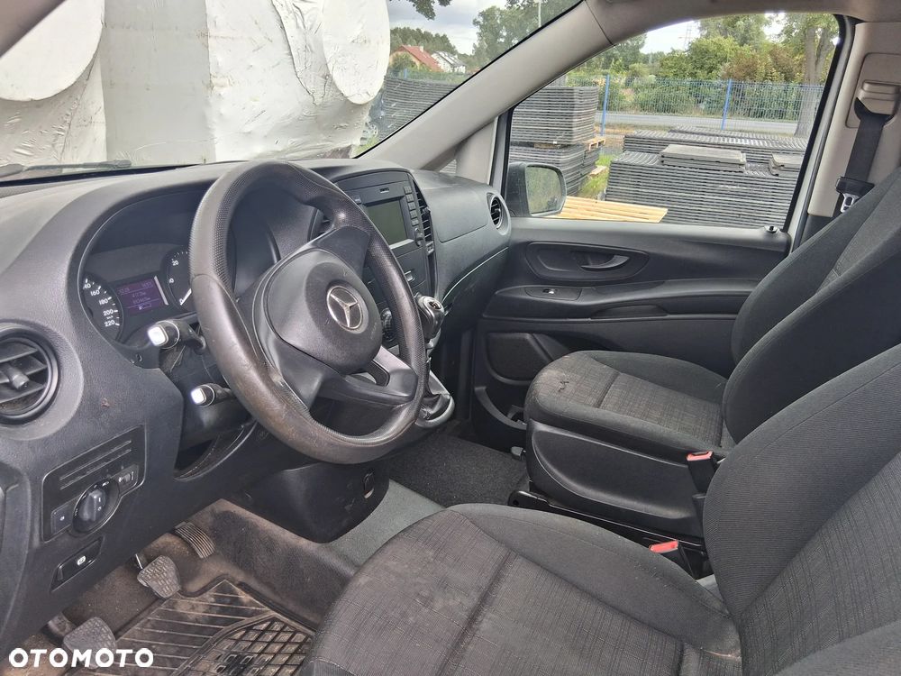 Mercedes-Benz Vito - 12