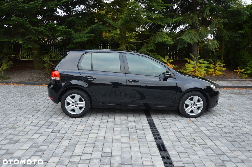 Volkswagen Golf - 16