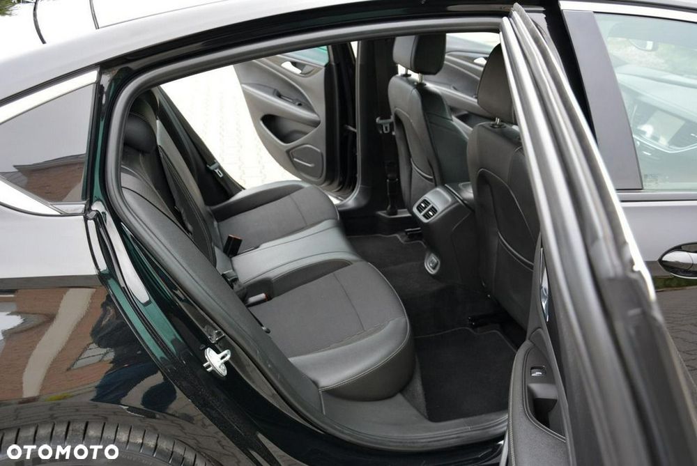 Opel Insignia 2.0 BiTurbo D 4x4 Automatik GSI - 17