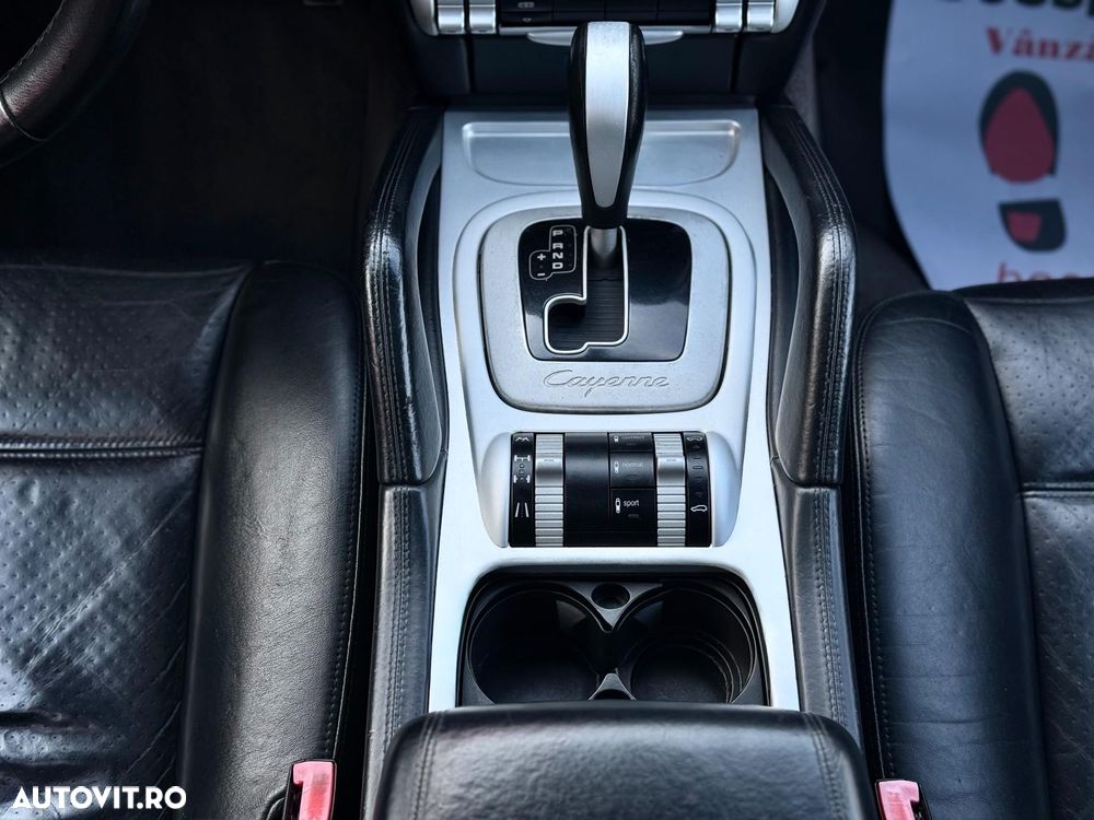 Porsche Cayenne Turbo S Aut - 20