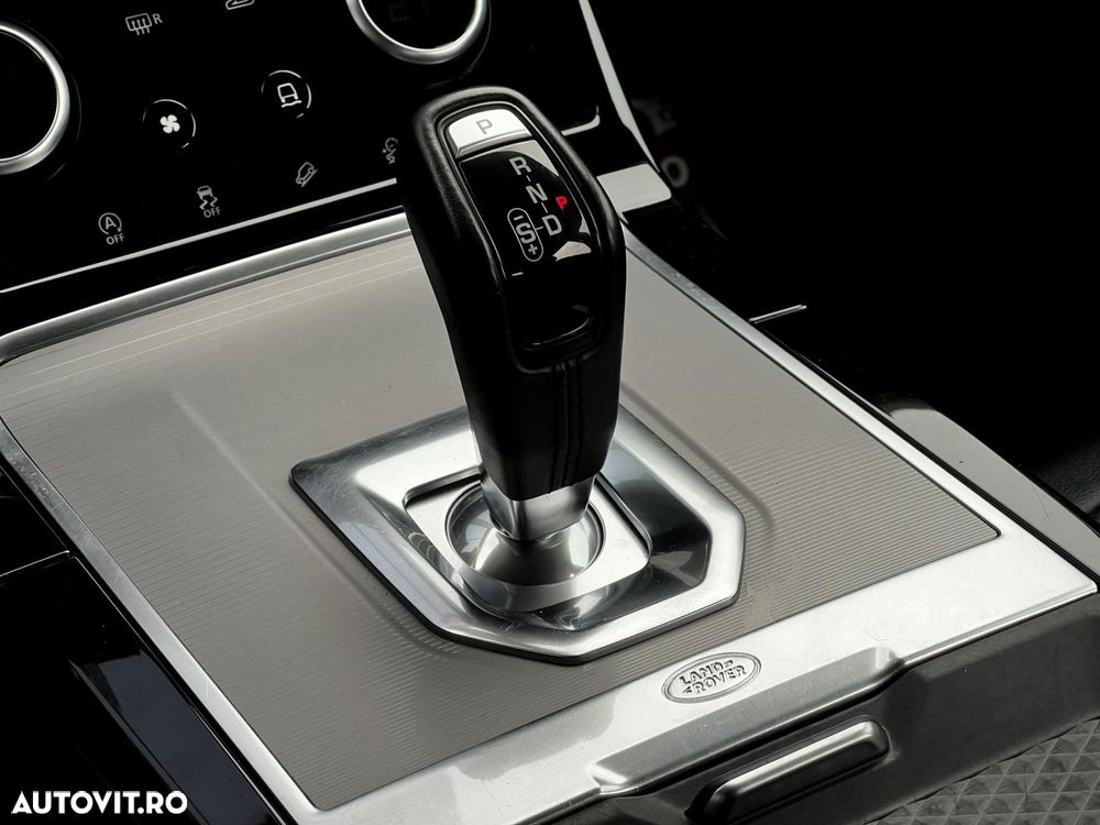 Land Rover Range Rover Evoque - 12