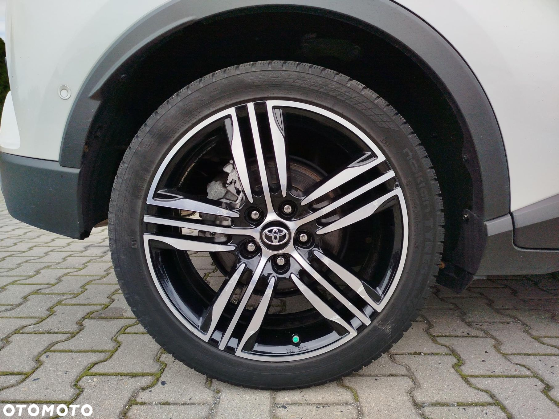 Toyota C-HR - 18
