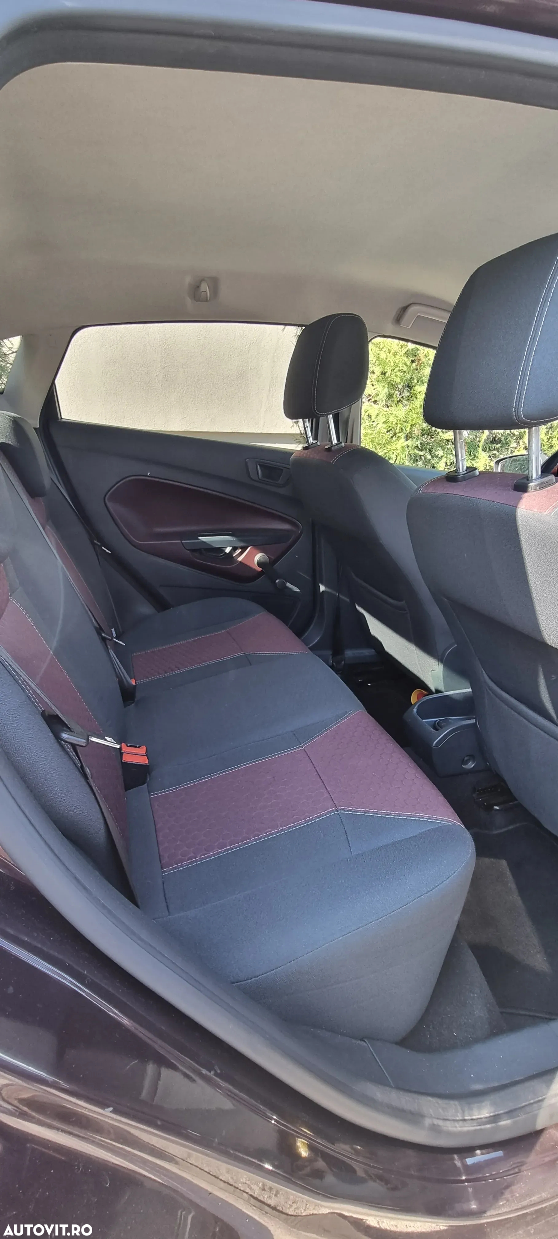 Ford Fiesta 1.25i Titanium - 10