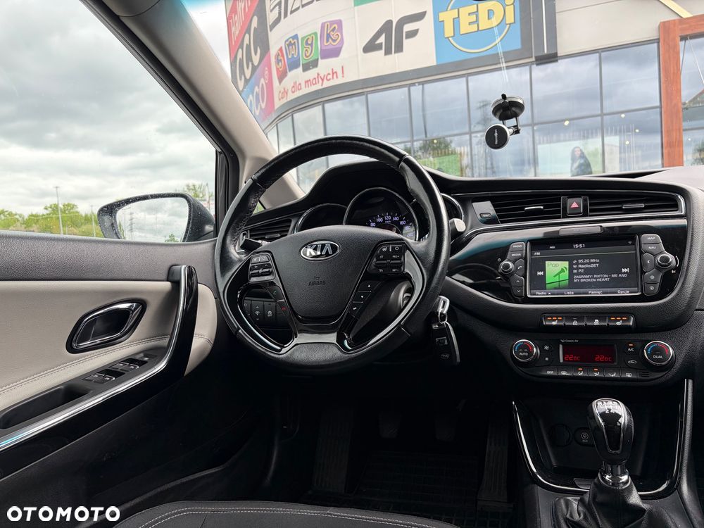 Kia Ceed - 19