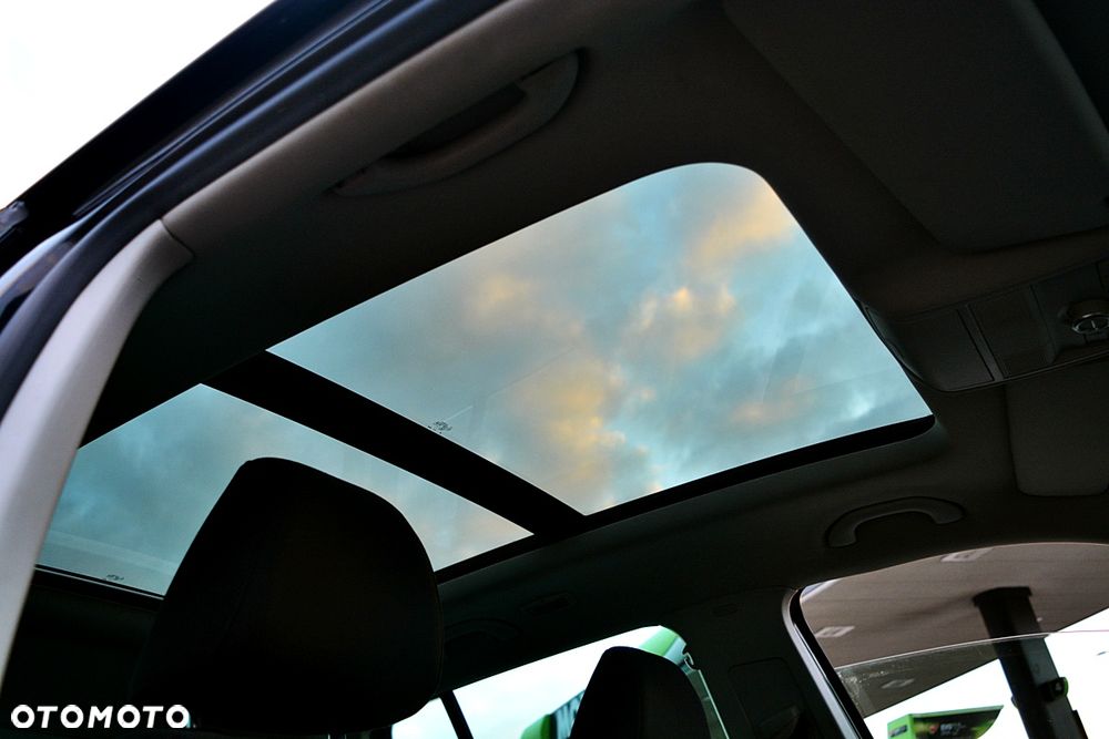 Volkswagen Tiguan 2012 photo 5