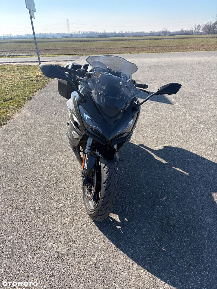 Kawasaki Ninja 1000 SX - 11