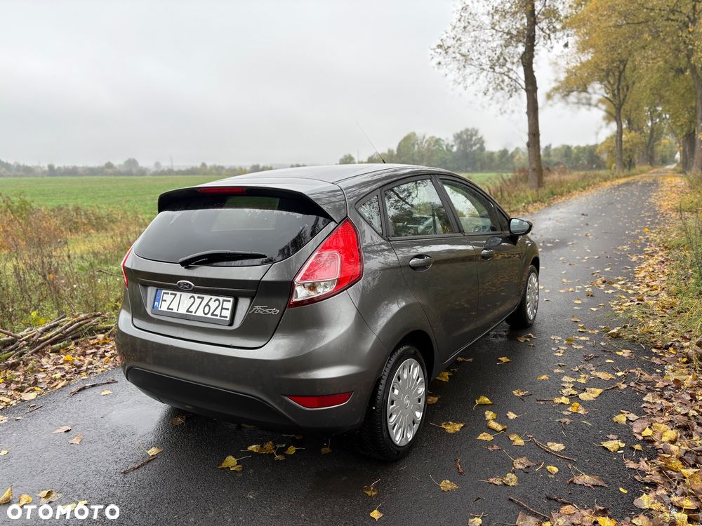 Ford Fiesta - 4