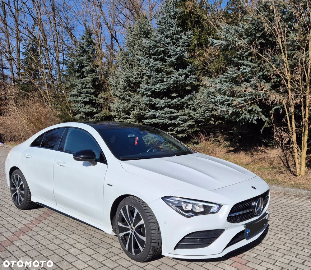 Mercedes-Benz CLA - 1