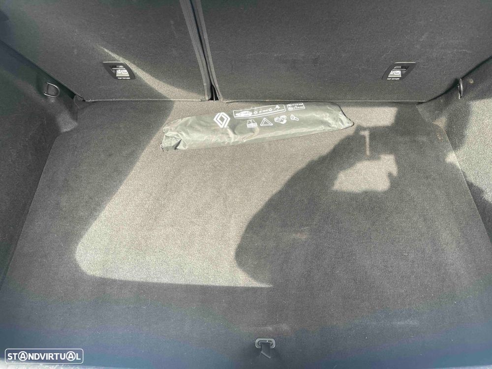 Renault Mégane 1.5 Blue dCi Limited - 28