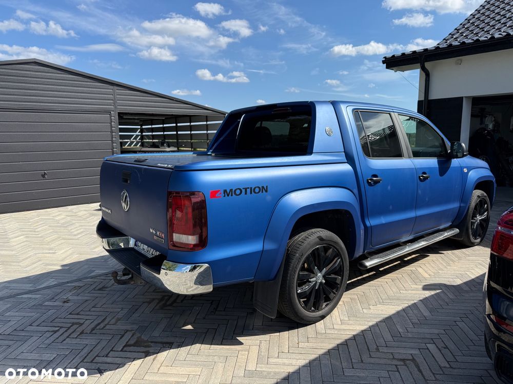 Volkswagen Amarok 3.0 V6 TDi 4MOTION Aventura - 4
