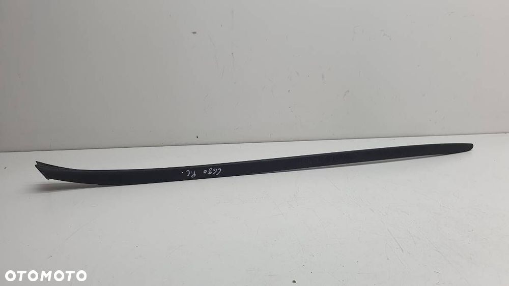 LISTWA MASKOWNICA ZGARNIAJĄCA PRZÓD LEWA PRZY SZYBOWA AUDI Q5 8R 8R0854328 - 1