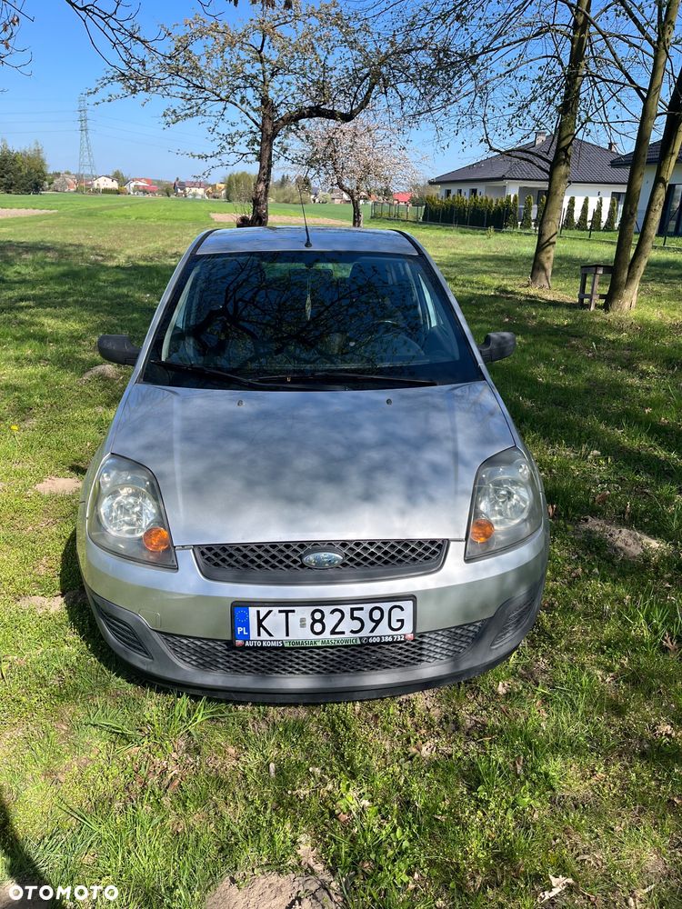 Ford Fiesta 1.3 Silver Magic - 8