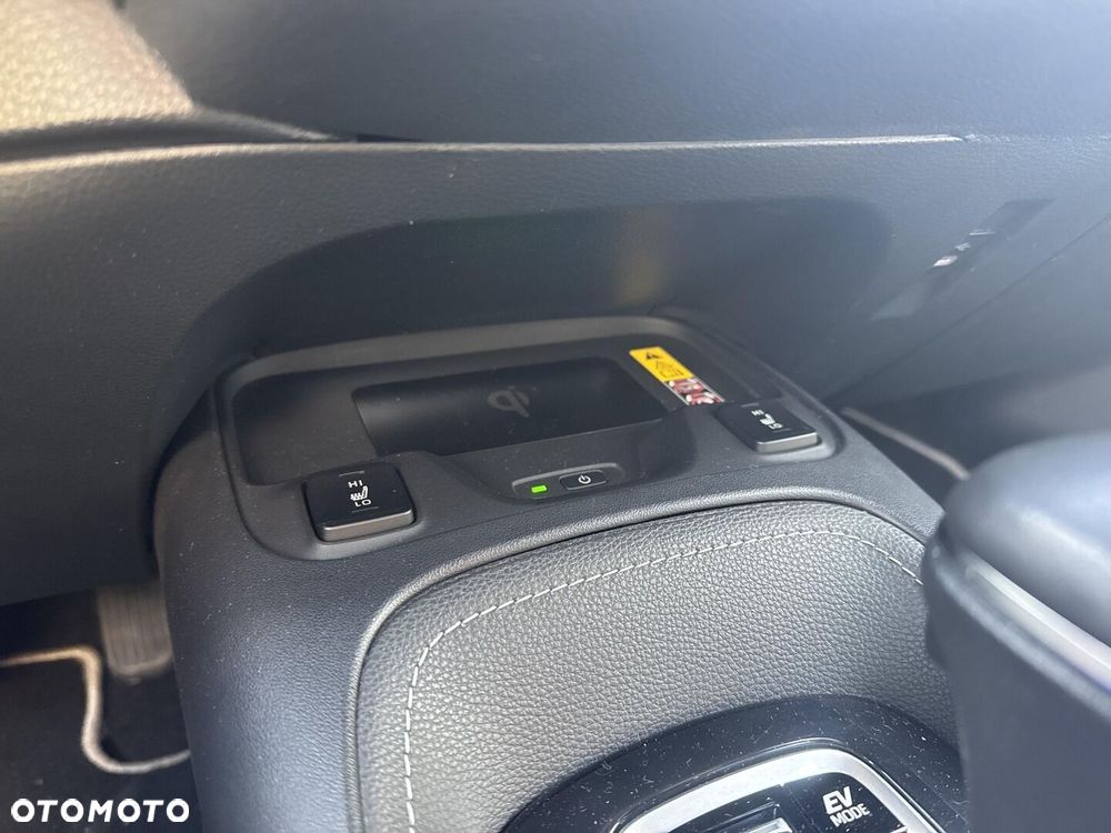 Toyota Corolla 1.8 Hybrid Style - 18