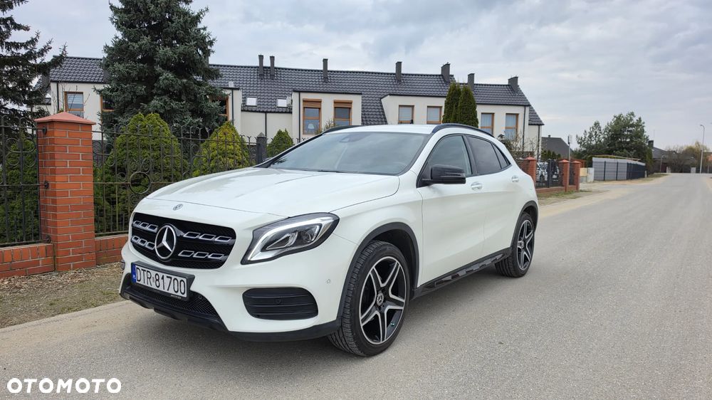 Mercedes-Benz GLA 200 7G-DCT AMG Line - 5