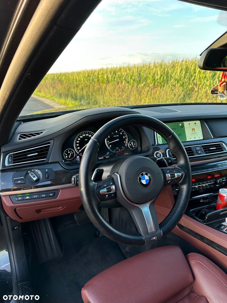 BMW Seria 7 750i xDrive Edition Exclusive - 19