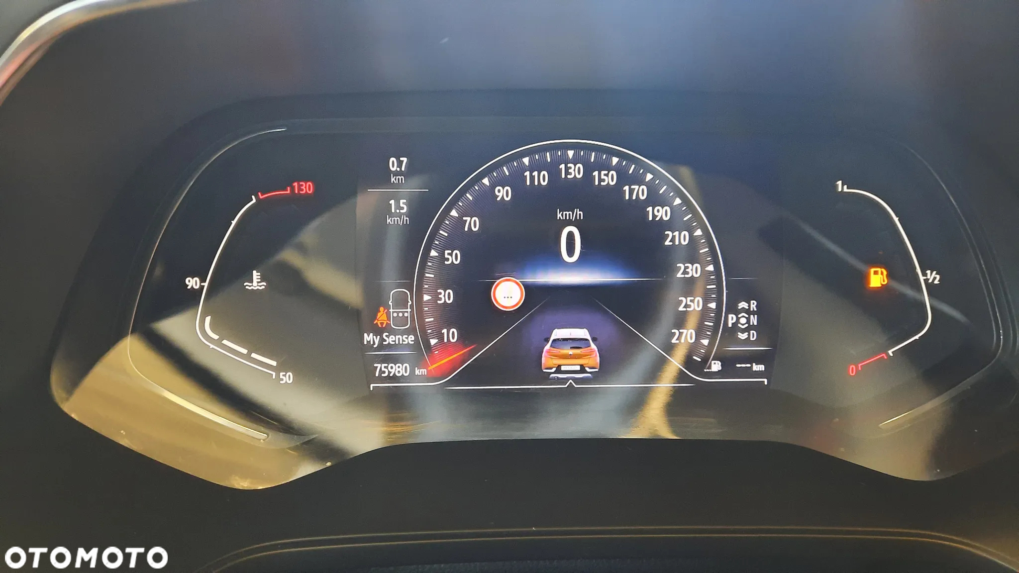 Renault Captur - 16