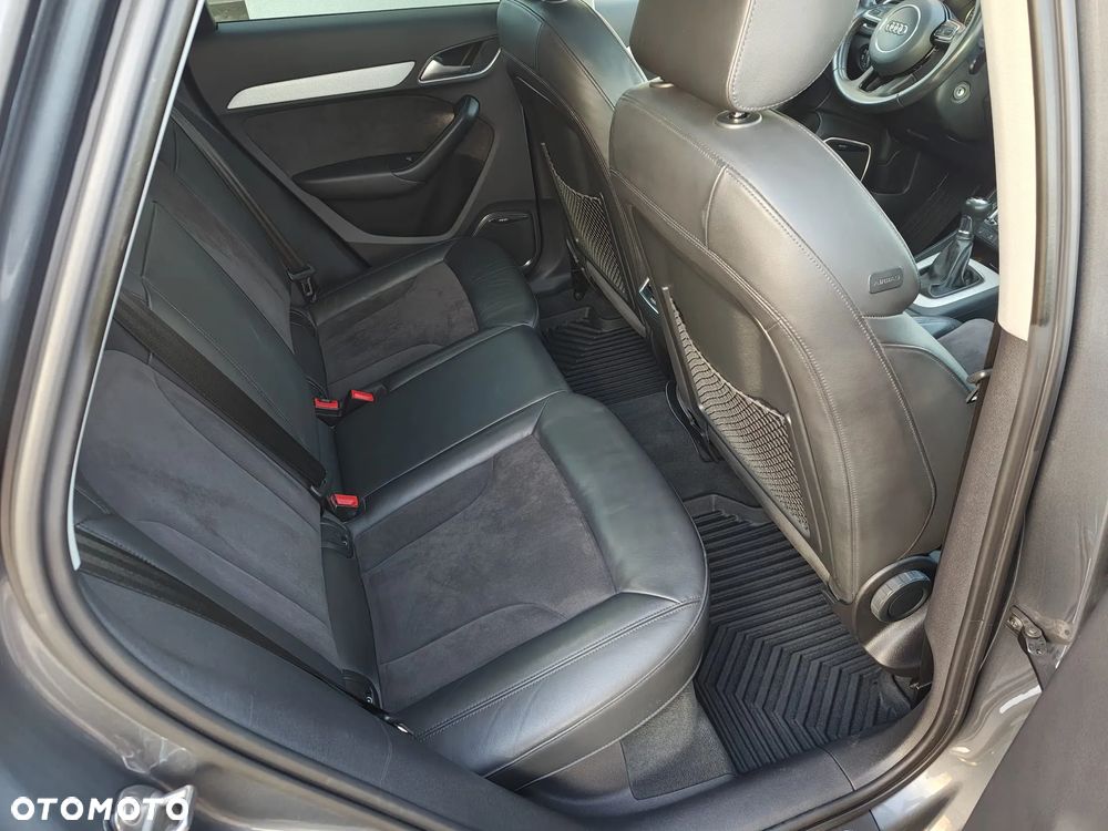 Audi Q3 2.0 TDI - 12
