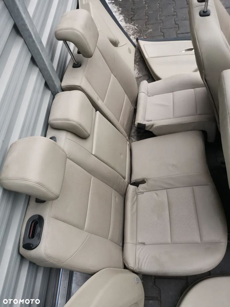 Fotele Boczki Kanapa Skóra Renault Megane III HB - 8