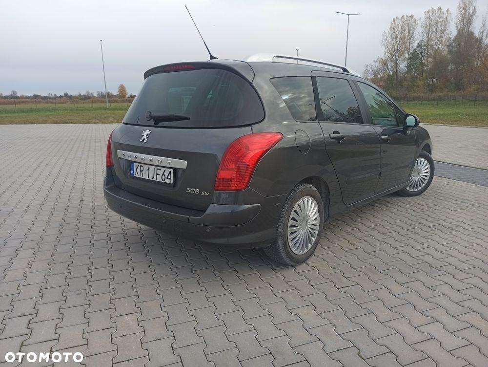 Peugeot 308 - 3
