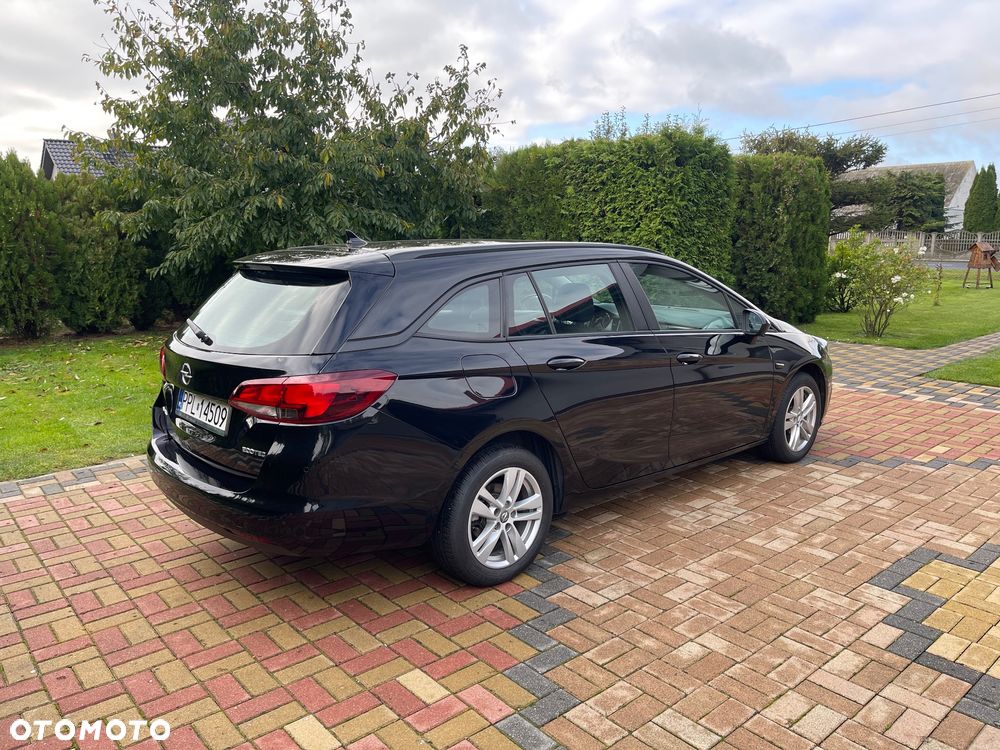Opel Astra - 25
