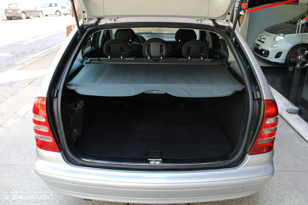 Mercedes-Benz C 220 - 45