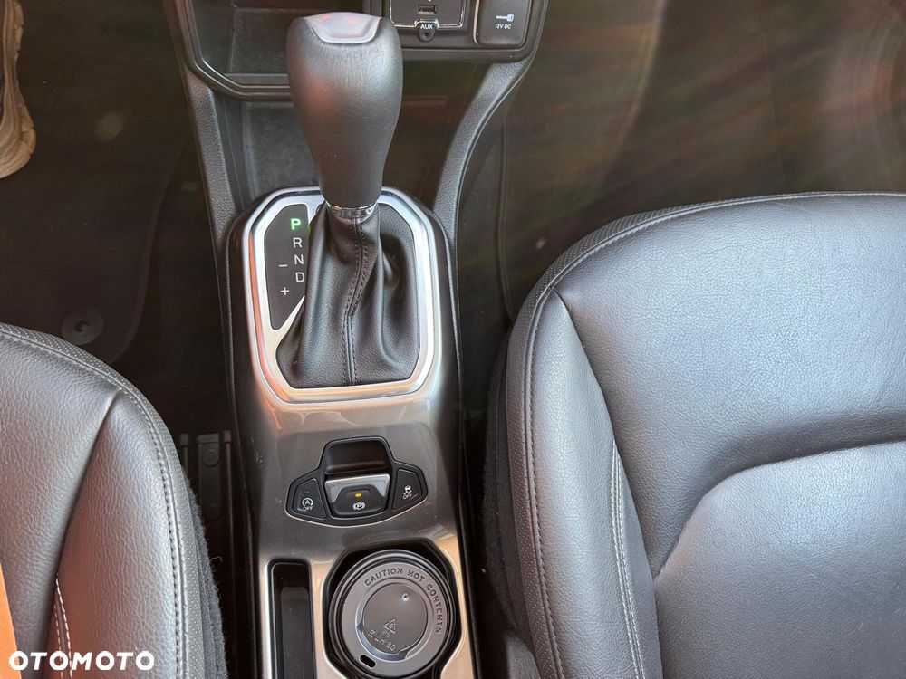 Jeep Renegade 1.3 GSE T4 Turbo Limited FWD S&S - 8