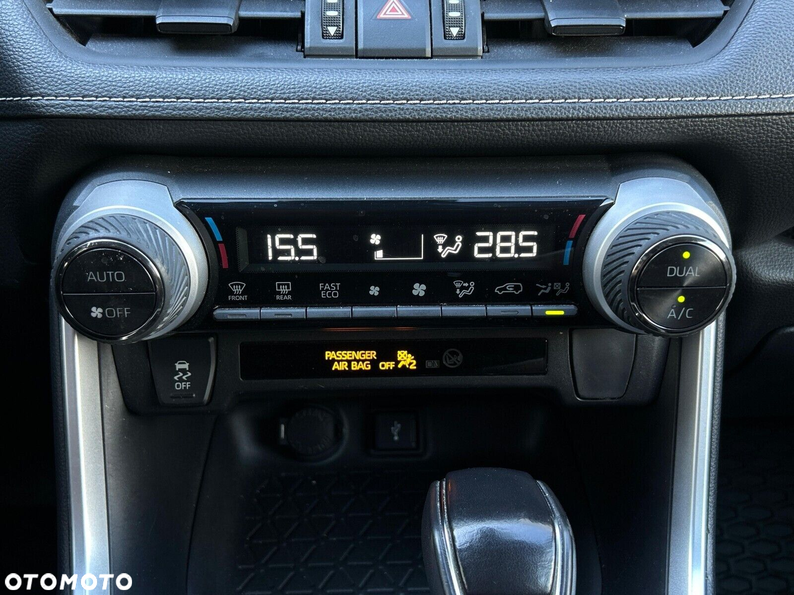 Toyota RAV4 - 25
