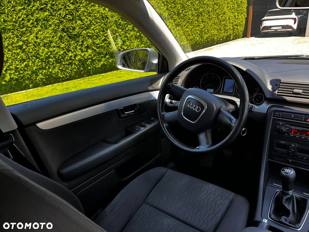 Audi A4 Avant 2.0 TDI - 2
