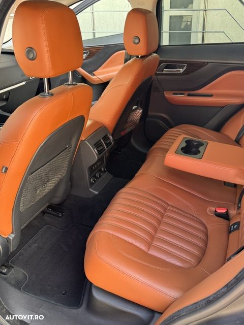 Jaguar F-Pace 20d RWD Prestige - 8