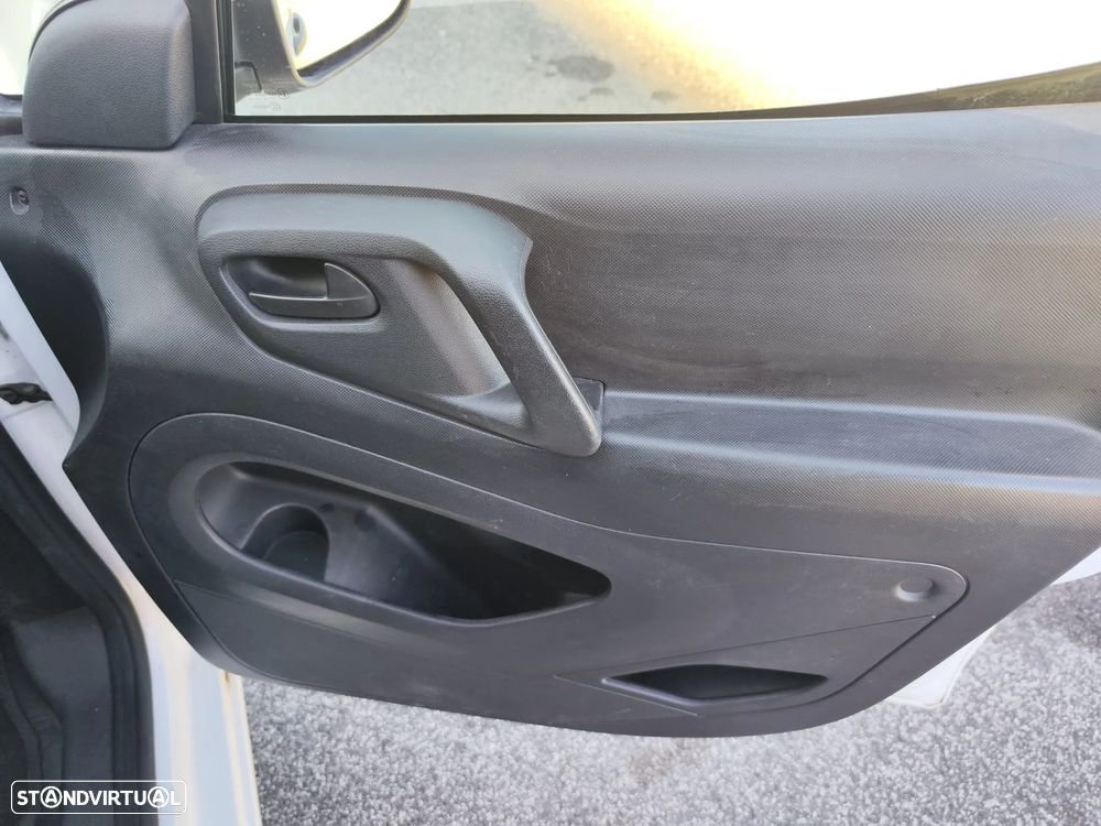 Citroën Berlingo 1.6 HDi - 15